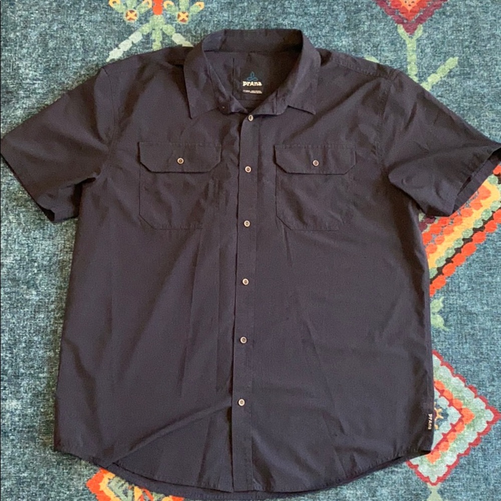 Men’s Prana short sleeve button down size XL